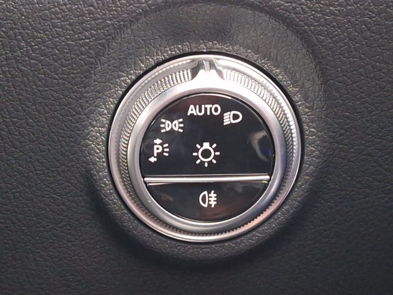 Used Mercedes-Benz C Class 2024 for sale - 76737182: Photo 18