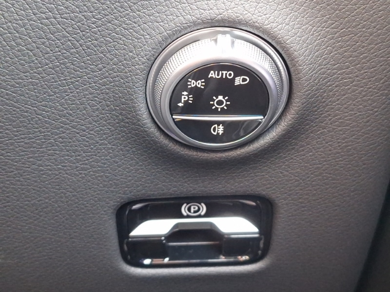 Used Mercedes-Benz GLC 2024 for sale - 77751344: Photo 19