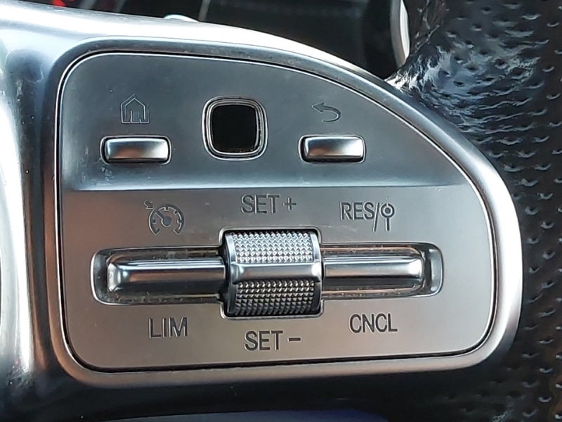 Used Mercedes-Benz E Class 2018 for sale - 76471674: Photo 19