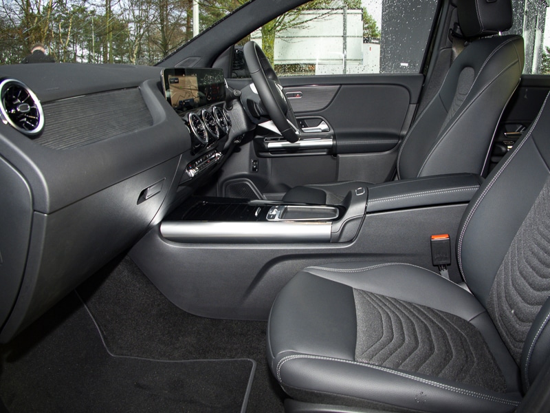 Used Mercedes-Benz GLA 2025 for sale - 77008746: Photo 2