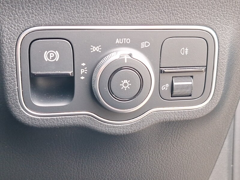 Used Mercedes-Benz GLA 2023 for sale - 77999495: Photo 14