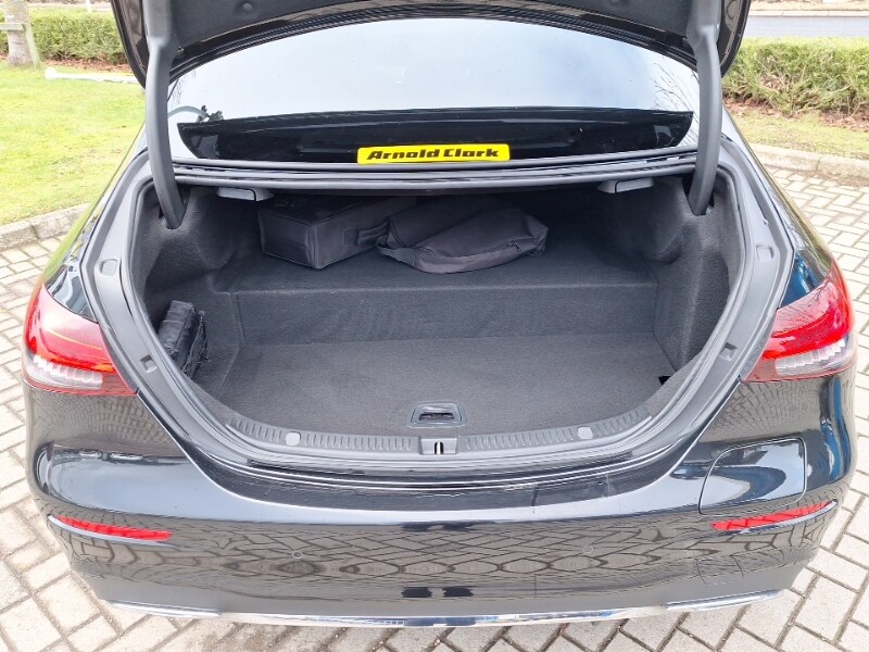 Used Mercedes-Benz E Class 2020 for sale - 77573197: Photo 8