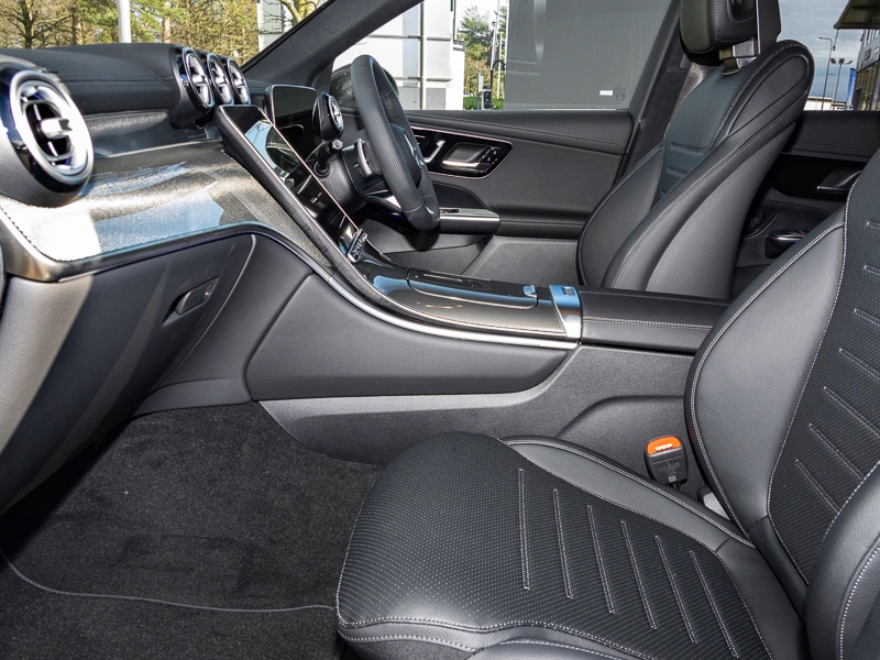 Used Mercedes-Benz GLC 2025 for sale - 77721998: Photo 2