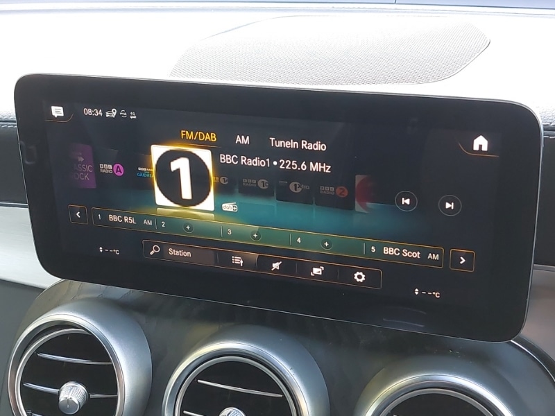 Used Mercedes-Benz GLC 2021 for sale - 76418825: Photo 14