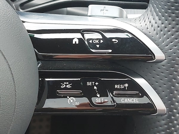 Used Mercedes-Benz GLC 2024 for sale - 76233504: Photo 17