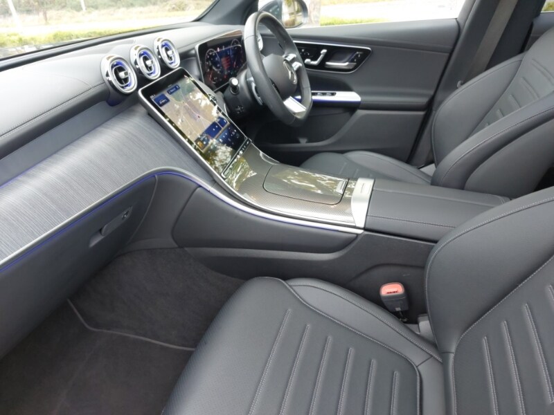 Used Mercedes-Benz GLC 2024 for sale - 76233504: Photo 5