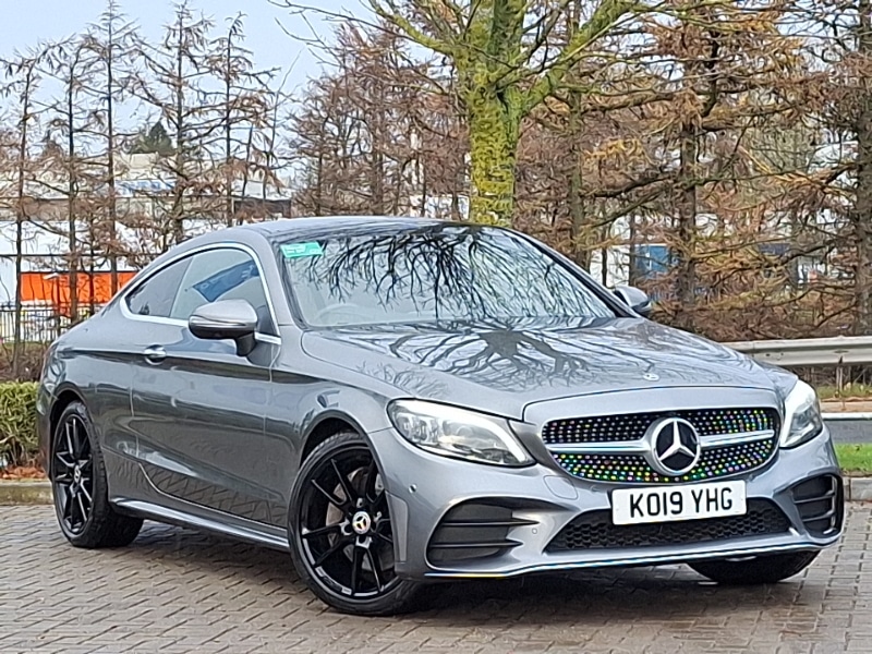 Used Mercedes-Benz C Class 2019 for sale - 76687700: Photo 1