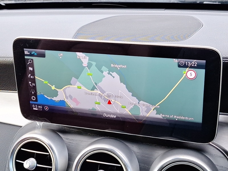 Used Mercedes-Benz C Class 2019 for sale - 76687700: Photo 10