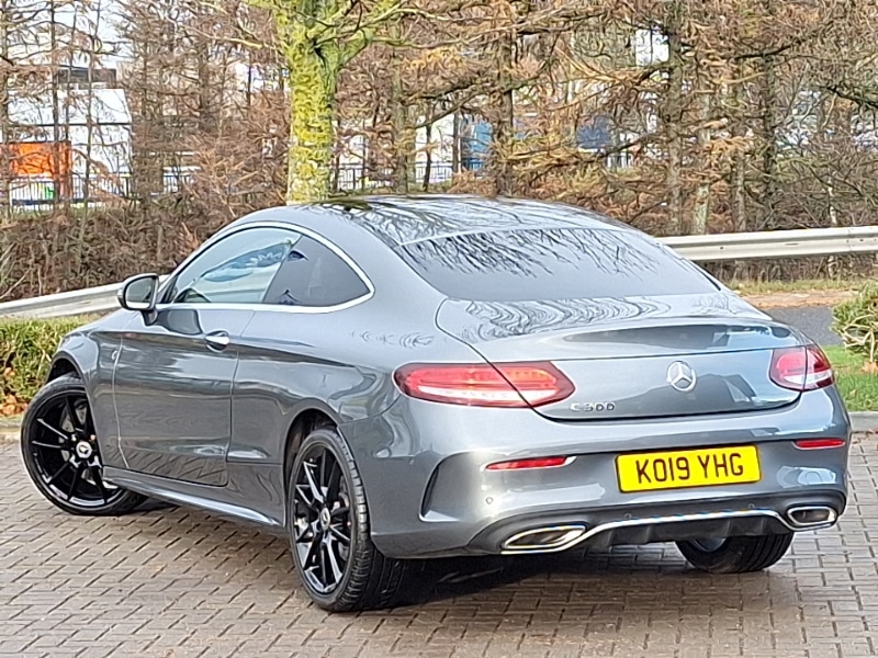 Used Mercedes-Benz C Class 2019 for sale - 76687700: Photo 3