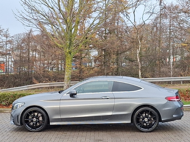 Used Mercedes-Benz C Class 2019 for sale - 76687700: Photo 4