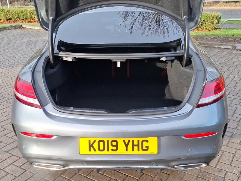 Used Mercedes-Benz C Class 2019 for sale - 76687700: Photo 8