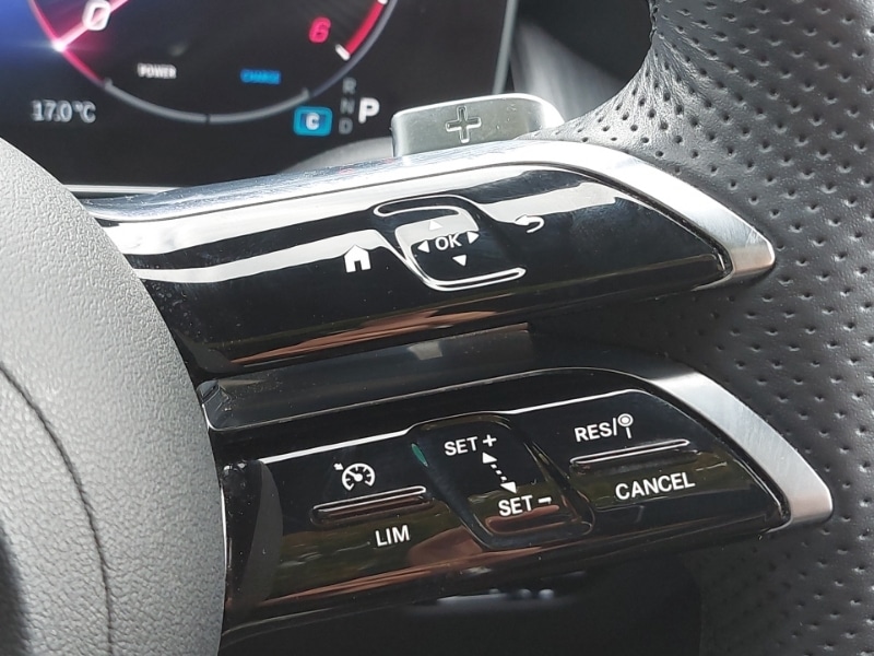 Used Mercedes-Benz GLC 2023 for sale - 76058823: Photo 16