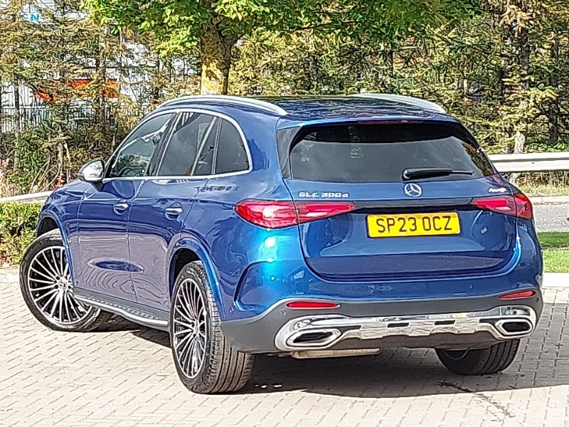 Used Mercedes-Benz GLC 2023 for sale - 76058823: Photo 3