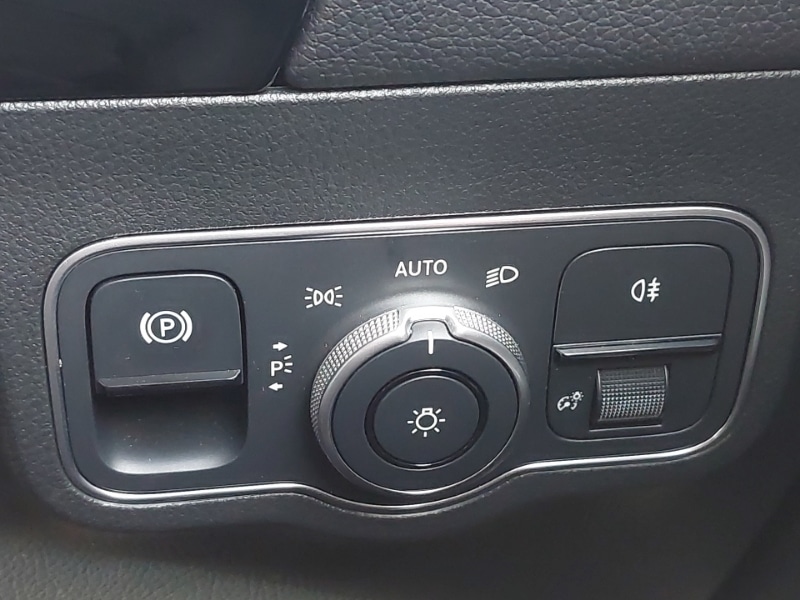 Used Mercedes-Benz EQA 2024 for sale - 76208445: Photo 19