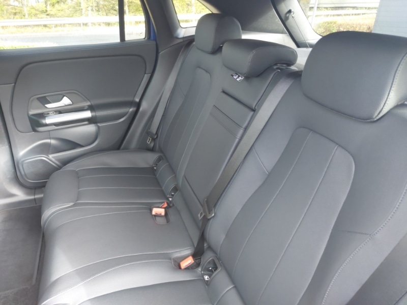 Used Mercedes-Benz EQA 2024 for sale - 76208445: Photo 6