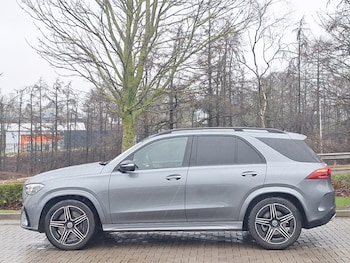 Used Mercedes-Benz GLE 2025 for sale - 77419009: Photo