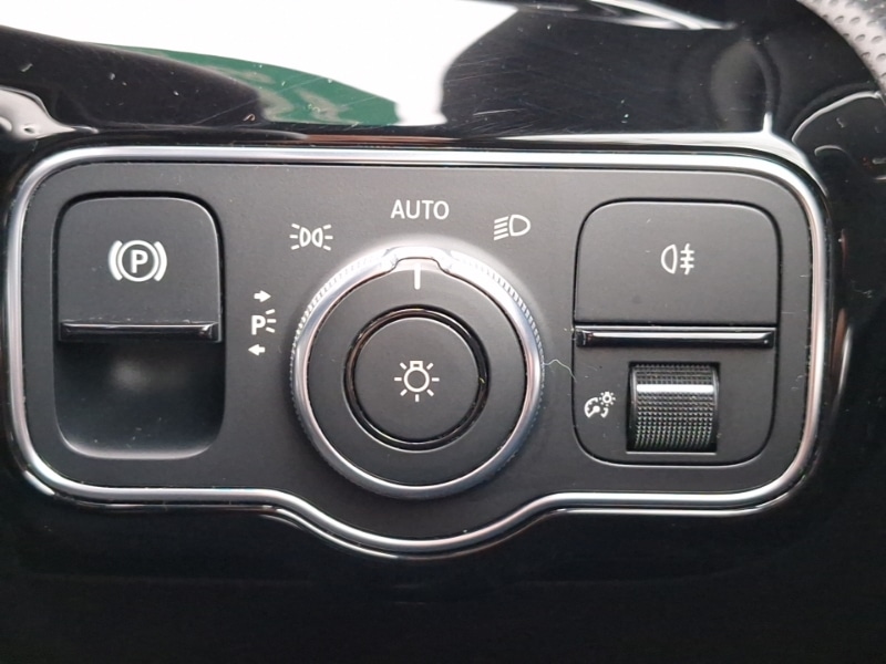 Used Mercedes-Benz A-Class 2020 for sale - 76907267: Photo 19