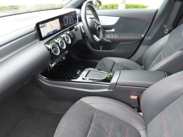 Used Mercedes-Benz CLA 2024 for sale - 75629083: Photo 5