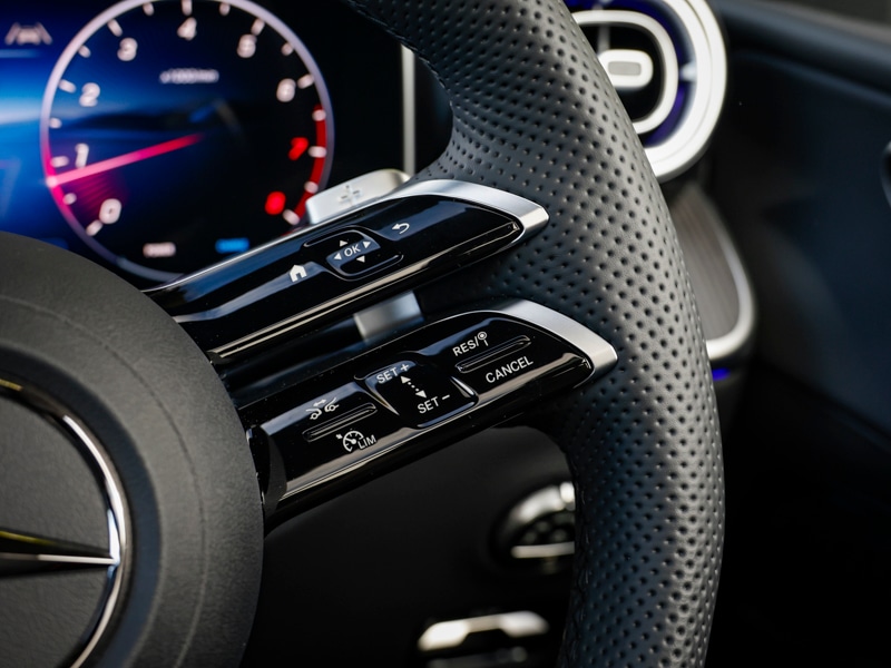 Used Mercedes-Benz GLC 2023 for sale - 76951899: Photo 16