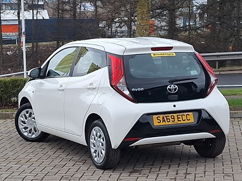 Used Toyota AYGO 2019 for sale - 77983143: Photo 3