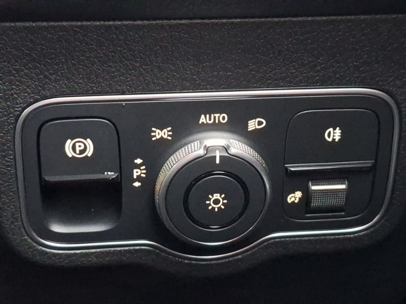 Used Mercedes-Benz EQB 2025 for sale - 77795346: Photo 17