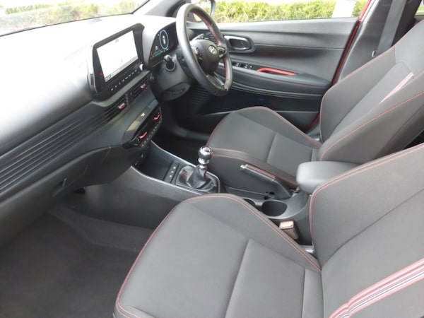 Used Hyundai i20 2022 for sale - 76188100: Photo 5