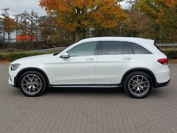 Used Mercedes-Benz GLC 2020 for sale - 76745762: Photo