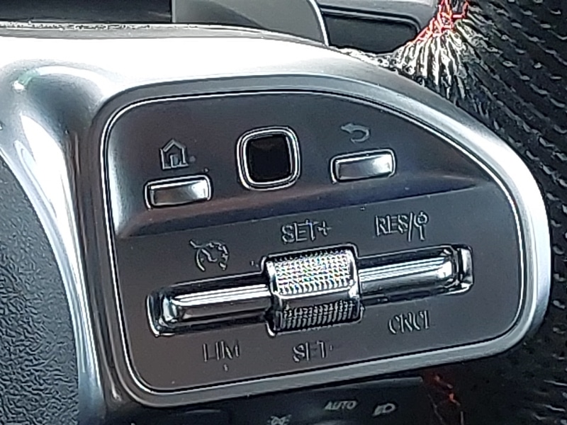 Used Mercedes-Benz GLB 2022 for sale - 77047022: Photo 17