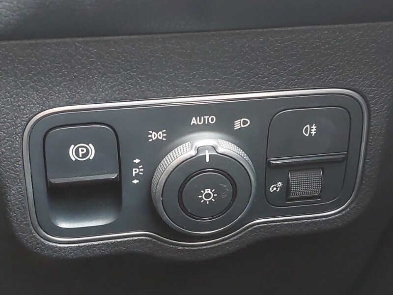 Used Mercedes-Benz GLB 2022 for sale - 77047022: Photo 19