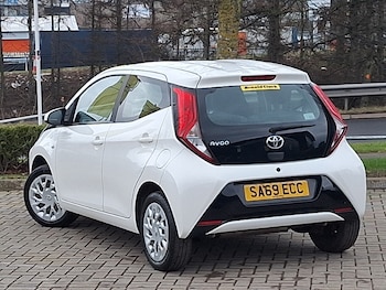 Used Toyota AYGO 2019 for sale - 77761115: Photo