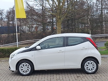 Used Toyota AYGO 2019 for sale - 77761115: Photo