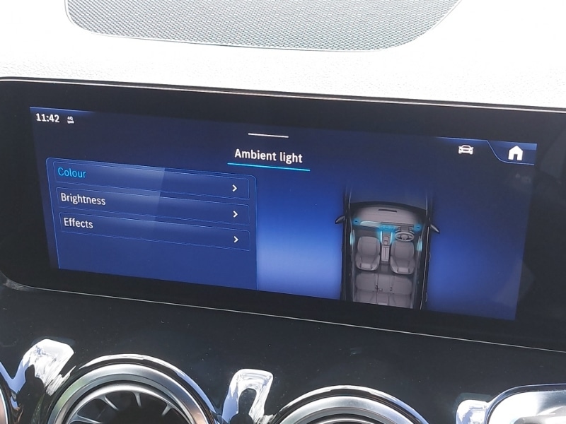 Used Mercedes-Benz GLB 2024 for sale - 76885426: Photo 16