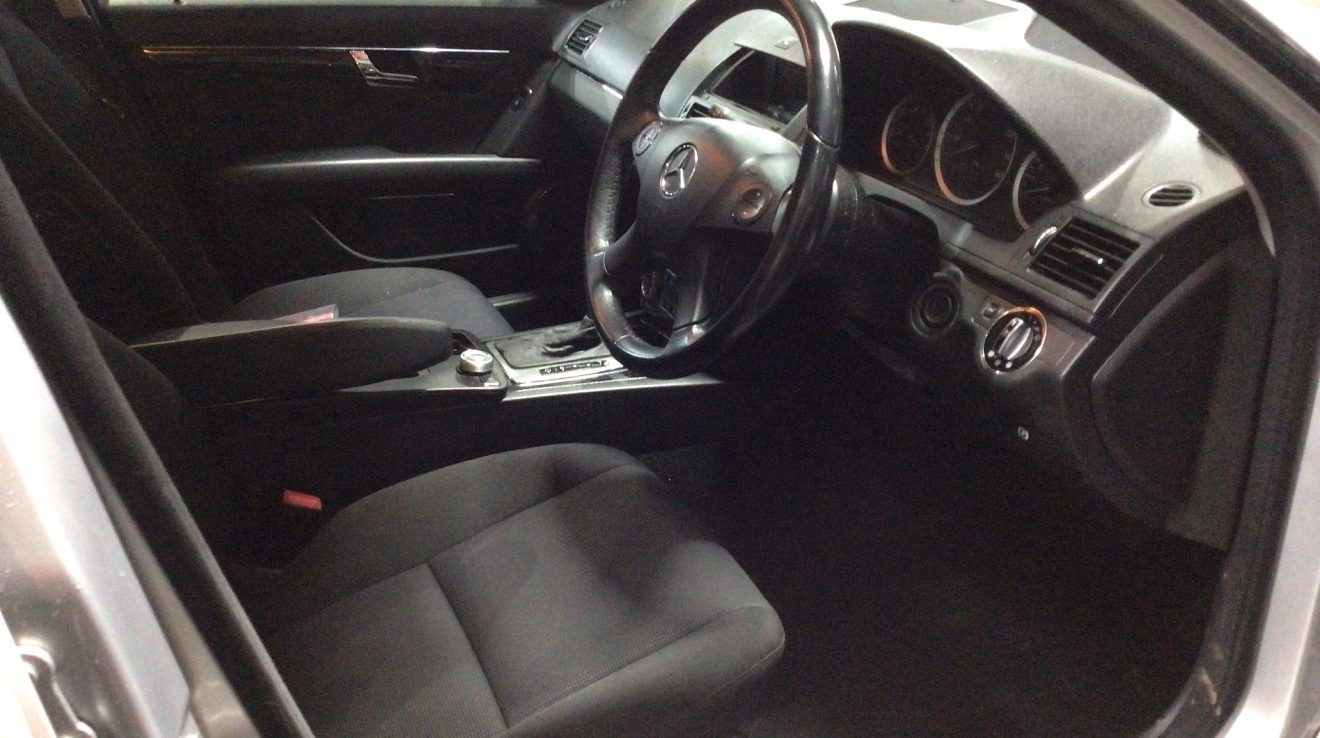 Used Mercedes-Benz C Class 2008 for sale - 77564574: Photo 9