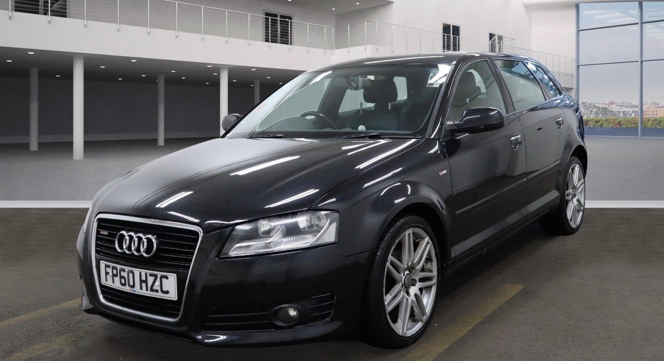 Used Audi A3 2011 for sale - 76643687: Photo 2