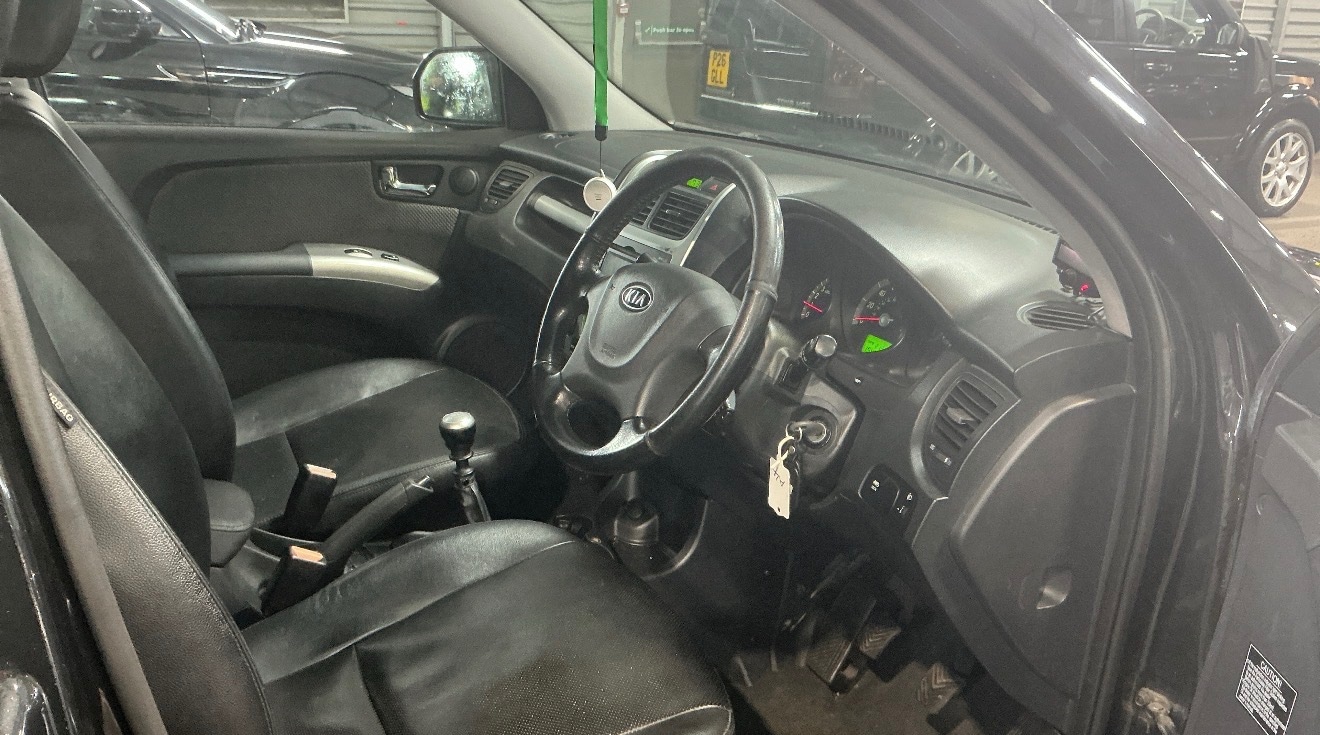 Used Kia Sportage 2010 for sale - 77555638: Photo 9