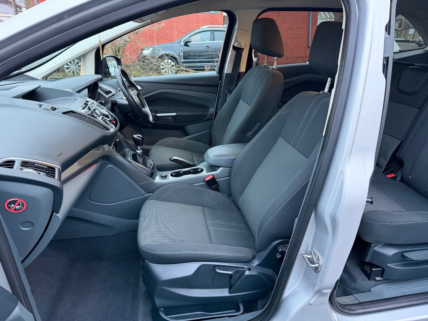 Used Ford Grand C-Max 2014 for sale - 76969918: Photo 15