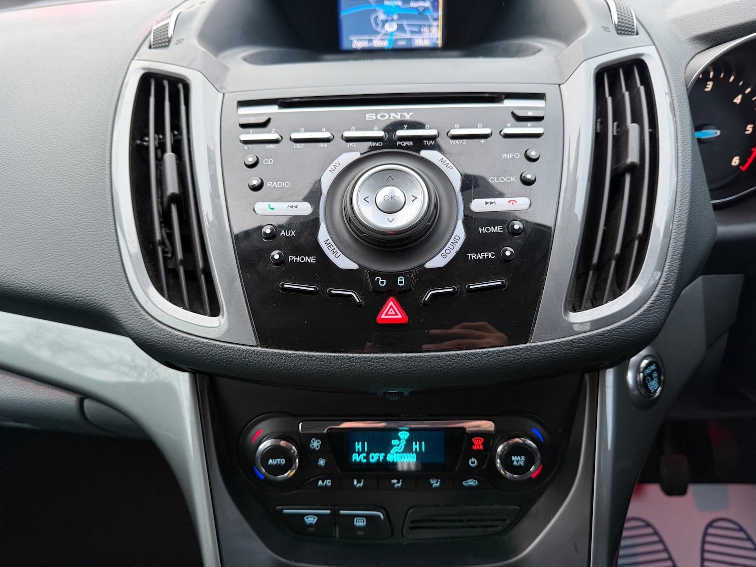 Used Ford Grand C-Max 2014 for sale - 76969918: Photo 20