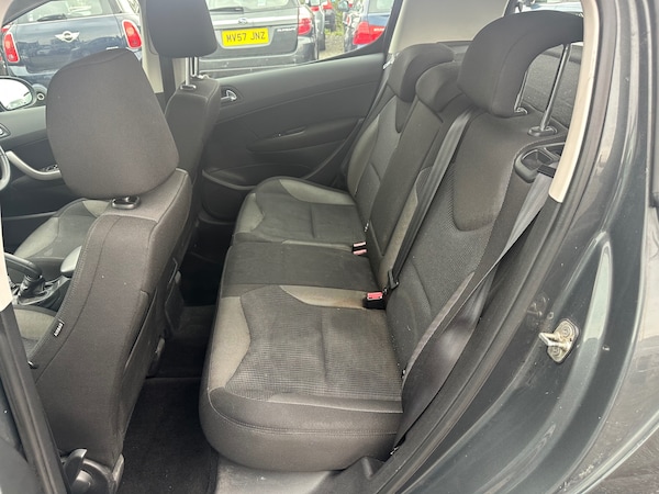 Used Peugeot 308 2011 for sale - 75349562: Photo 13