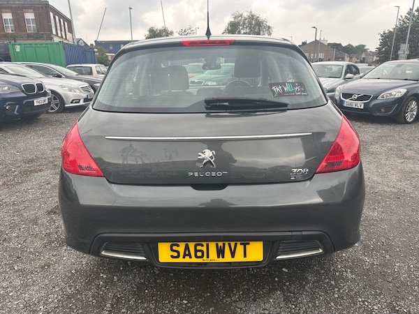 Used Peugeot 308 2011 for sale - 75349562: Photo 6