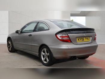 Used Mercedes-Benz C Class 2006 for sale - 78095511: Photo