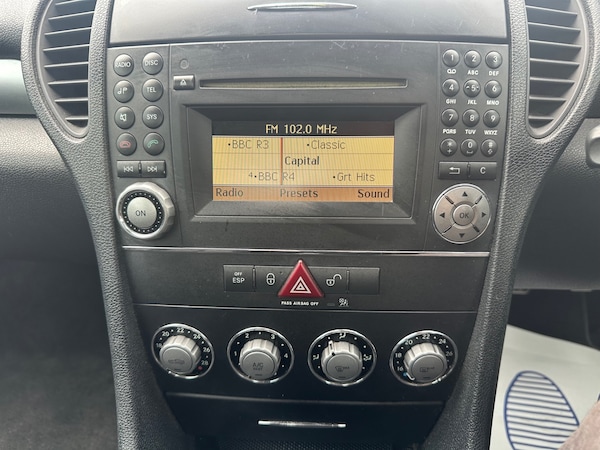 Used Mercedes-Benz SLK 2009 for sale - 75525553: Photo 20