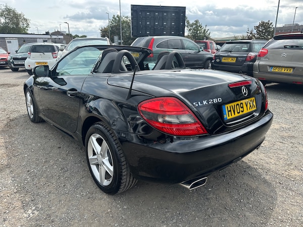 Used Mercedes-Benz SLK 2009 for sale - 75525553: Photo 5