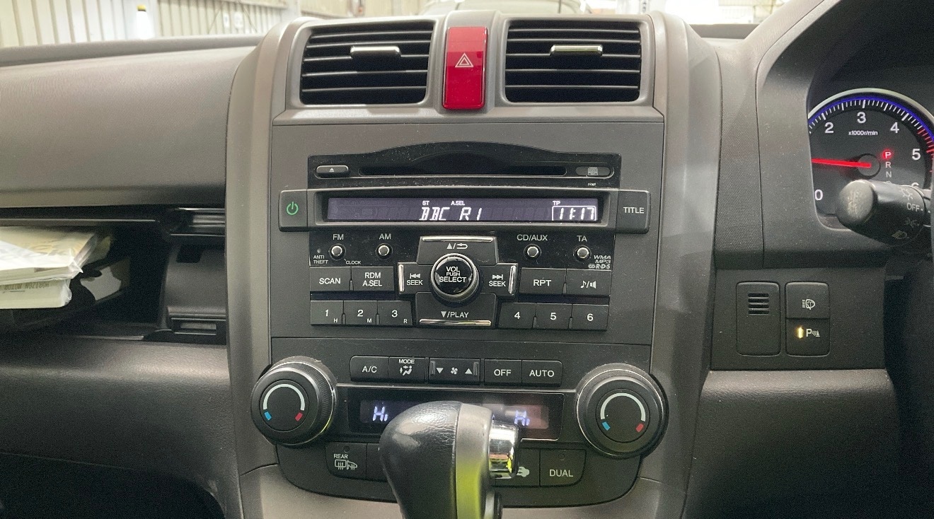 Used Honda CR-V 2010 for sale - 76667537: Photo 11