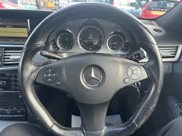 Used Mercedes-Benz E-Class 2011 for sale - 73437024: Photo 18