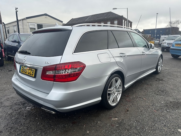 Used Mercedes-Benz E-Class 2011 for sale - 73437024: Photo 7