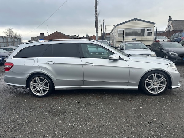 Used Mercedes-Benz E-Class 2011 for sale - 73437024: Photo 8