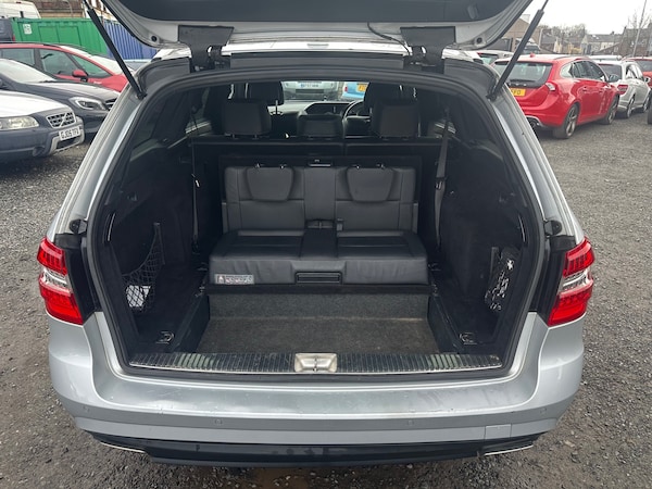 Used Mercedes-Benz E-Class 2011 for sale - 73437024: Photo 9