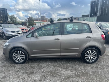 Used Volkswagen Golf Plus 2011 for sale - 75797149: Photo