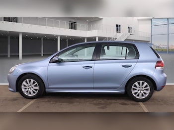 Used Volkswagen Golf 2011 for sale - 77073344: Photo