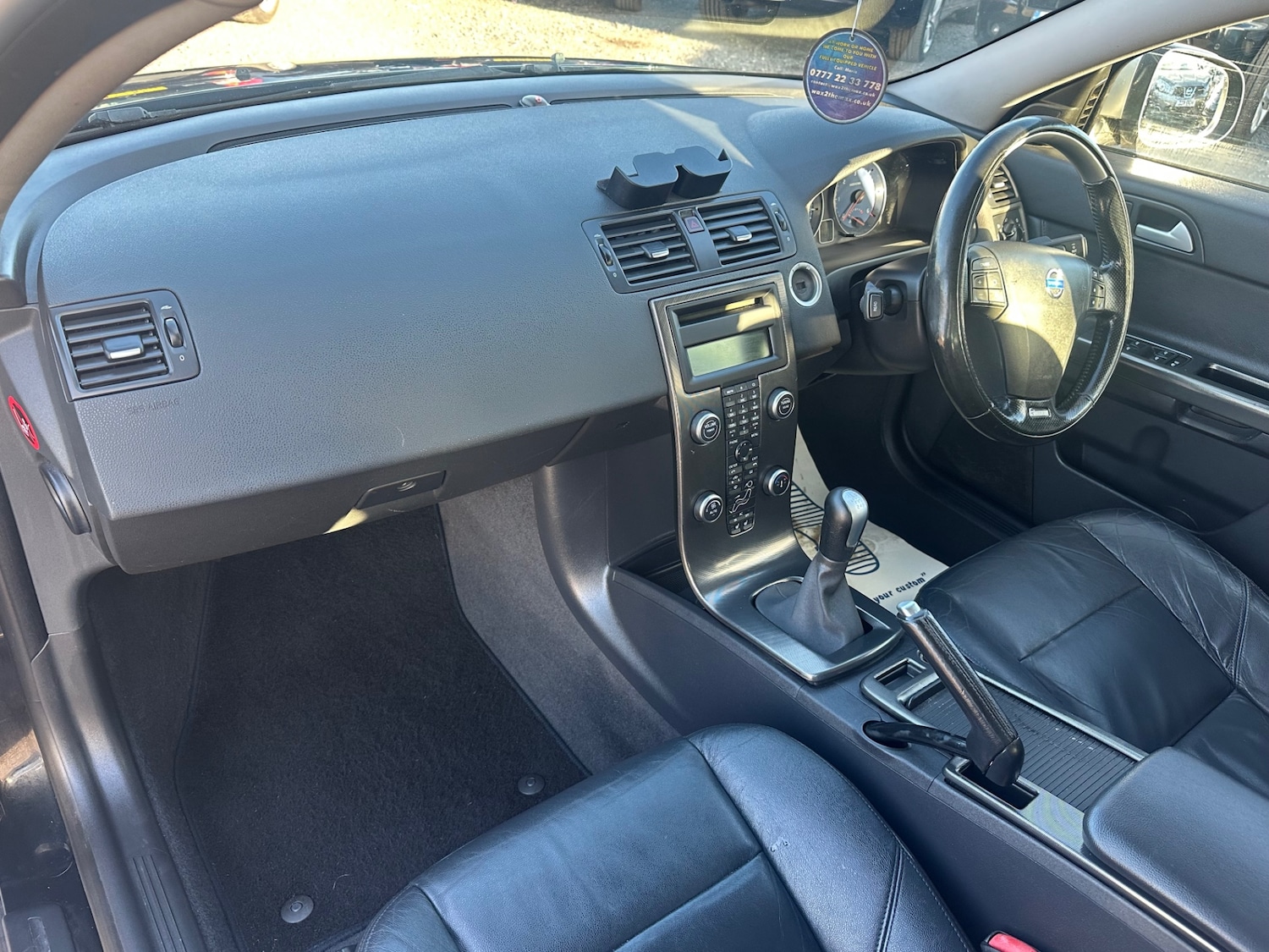 Used Volvo V50 2010 for sale - 76020156: Photo 15